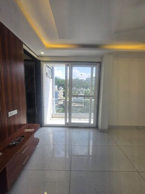 Room in 6 BHK Villa at Shahastradhara Road – for Sale