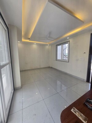 Room in 6 BHK Villa at Shahastradhara Road – for Sale