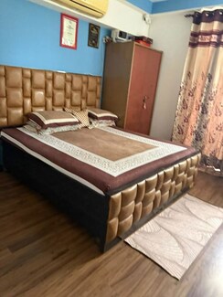 3 BHK +Builder Floor For Rent in Sector 21