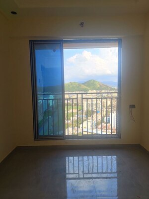 Room in 1 BHK Apartment at Dhanlaxmi Dhananjay Hill View, Nalasopara West – for Rent