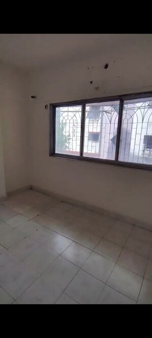 1 BHK Apartment For Rent in Malad Apartment, Malad West