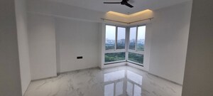 Room in 3.5 BHK Apartment at Shroff Aureta, Koregaon Park Annexe – for Rent