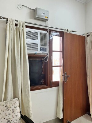 Furnished Amenities in 1 RK Apartment at Sector 10 – for Rent