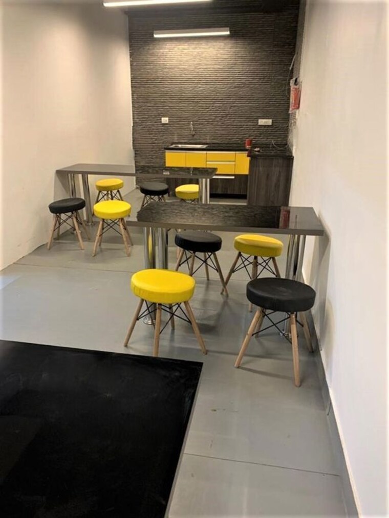 Team Area, sector e Commercial Office Space 1200 Sq.Ft. In Sector E Indore 10723366