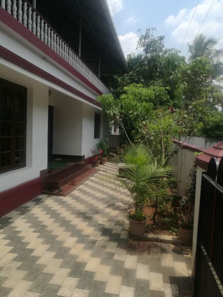 Balcony, chembukkav 5 Bedroom 2501 Sq.Ft. Independent House In Chembukkav Thrissur 10723373