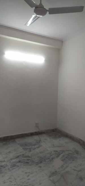 Room in 2 BHK Builder Floor at Khirki Extension – for Rent