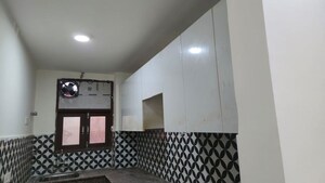  Pg For Rent in Saket