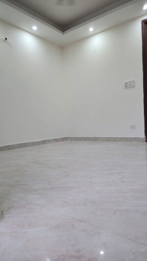 Room in  Pg at Saket – for Rent