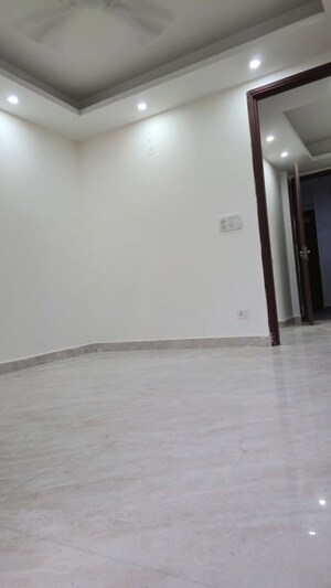 Room in  Pg at Saket – for Rent