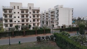 2.5 BHK Builder Floor For Sale in Central Park Cerise Suites, Sohna Sector 33