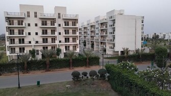 2.5 BHK +  1210 Sq.Ft. Builder Floor in Central Park Cerise Suites