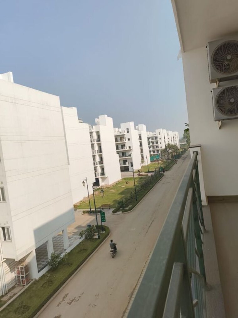 Balcony, central-park-cerise-suites 2.5 Bedroom 1210 Sq.Ft. Builder Floor In Sohna Sector 33 Gurgaon 10723405