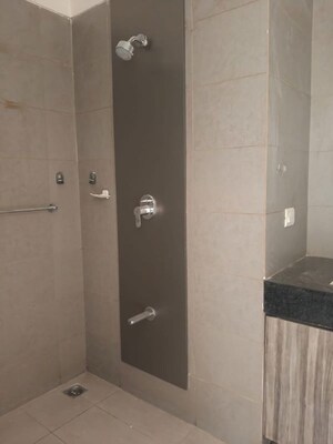 Bathroom in 3.5 BHK Apartment at Ireo Victory Valley, Sector 67 – for Rent