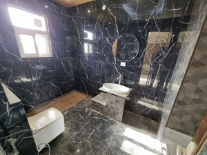 Team Area in 3 BHK Builder Floor at BPTP Eden Estate, Sector 81 – for Sale