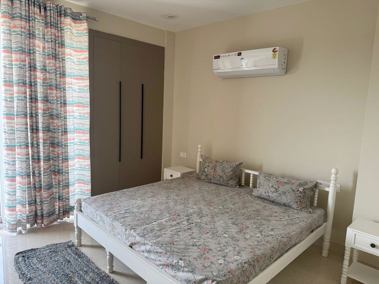 Bedroom, skyline-elevate 4 Bedroom 1506 Sq.Ft. Apartment In Ramgarh Bhudda Zirakpur 10723428