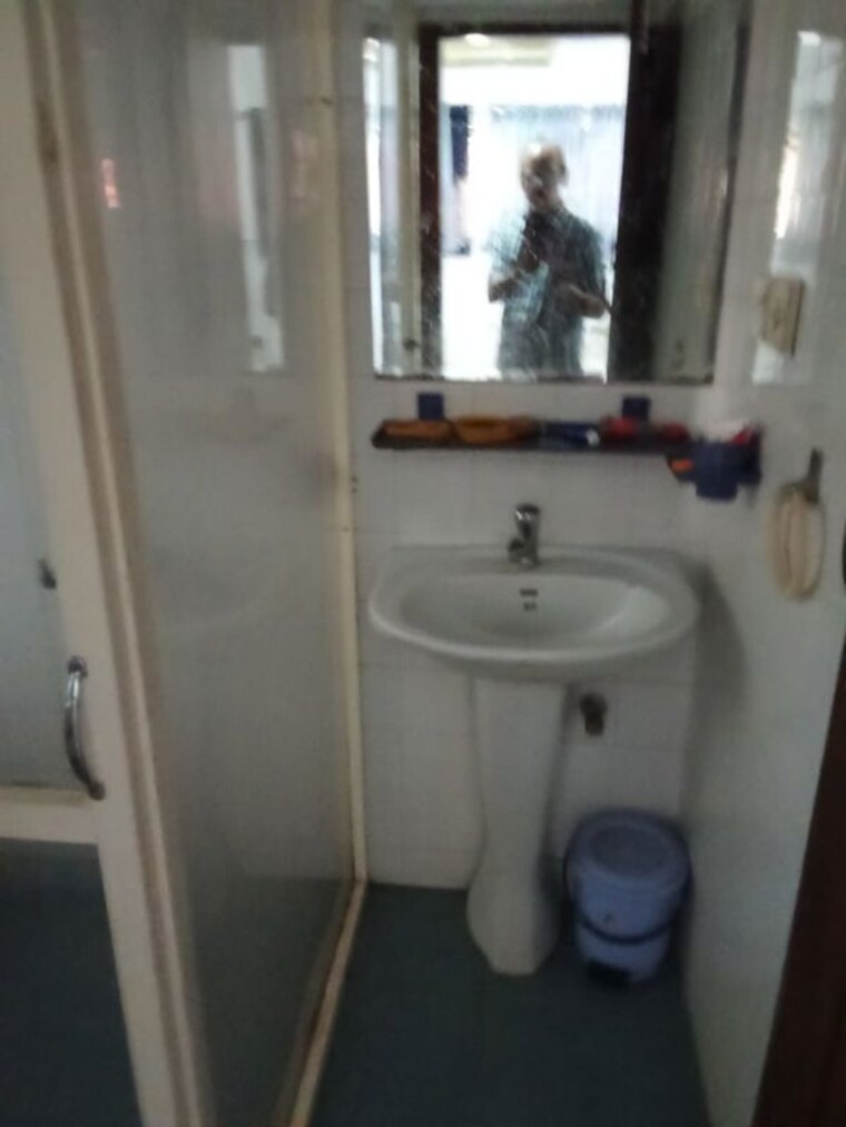 Bathroom, mission quarters 4 Bedroom 2800 Sq.Ft. Independent House In Mission Quarters Thrissur 10723448