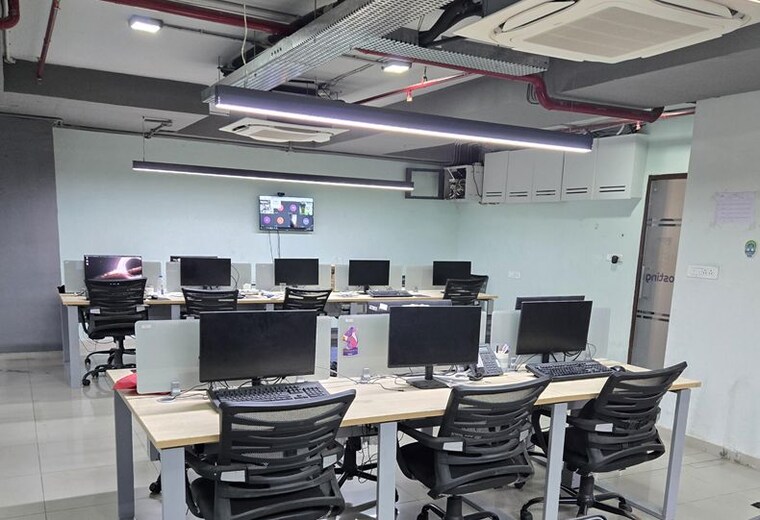 Team Area, inizio Commercial Office Space 1650 Sq.Ft. In Andheri East Mumbai 10723439