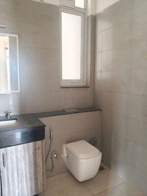 Bathroom in 4 BHK Apartment at Ireo Victory Valley, Sector 67 – for Rent