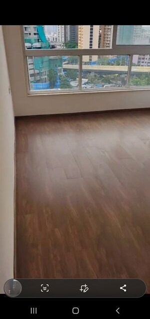Room in 2 BHK Apartment at Group Satellite Elegance, Goregaon East – for Rent