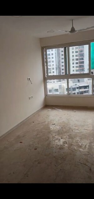 Room in 2 BHK Apartment at Group Satellite Elegance, Goregaon East – for Rent