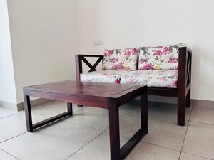 Bedroom in 2 BHK Apartment at Indiranagar – for Rent