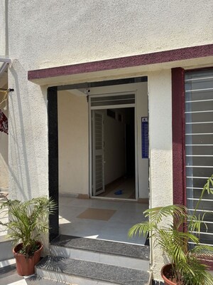  Office Space – Exterior View View at Gurudwara Colony - for Rent