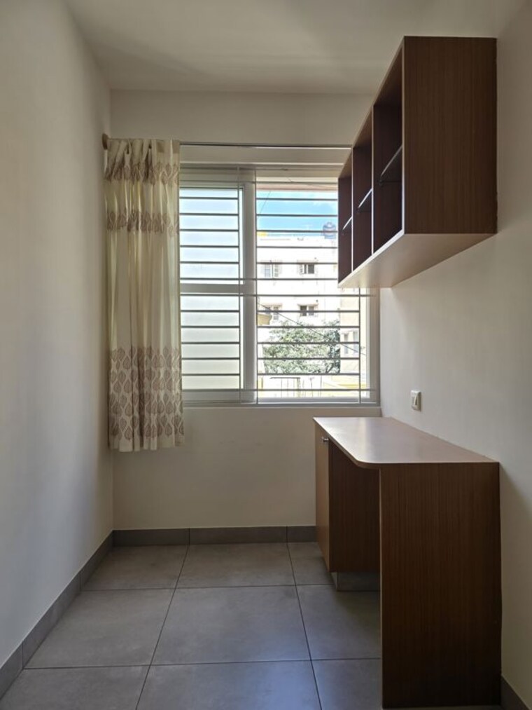 Room, hal 2nd stage 1 Bedroom 600 Sq.Ft. Apartment In Hal 2nd Stage Bangalore 10723529