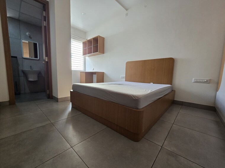 Bathroom, hal 2nd stage 1 Bedroom 600 Sq.Ft. Apartment In Hal 2nd Stage Bangalore 10723529