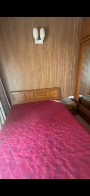 3 BHK Apartment For Rent in DLH Sorrento, Veera Desai Road