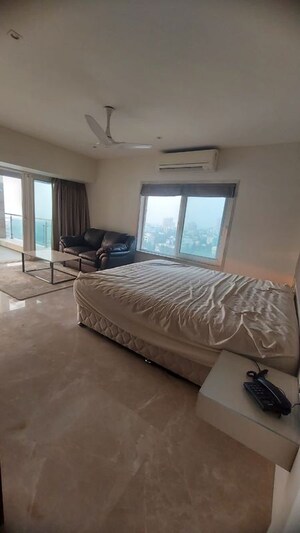 Bedroom in 4 BHK Apartment at Palazzo Apartment, Santacruz West – for Sale