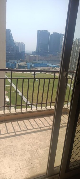 3 BHK 1115 Sq.Ft. Apartment in Amrapali Kingswood