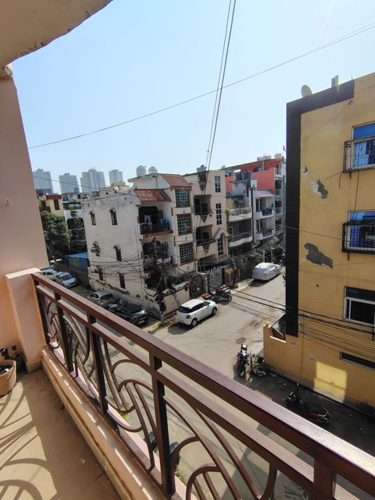 undefined, cghs-shatabdi-enclave 3.5 Bedroom 185 Sq.Yd. Builder Floor In Sector 49 Noida 10717905