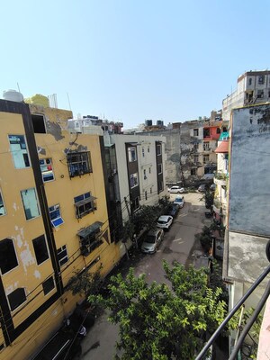 3.5 BHK Builder Floor – Exterior View View at CGHS Shatabdi Enclave, Sector 49 - for Rent