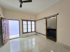 Room in 1 BHK Apartment at Indiranagar – for Rent
