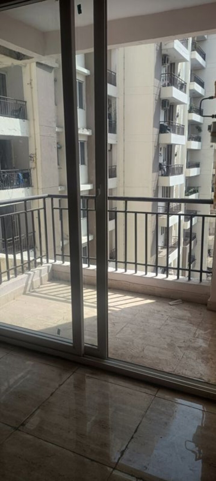 Balcony, amrapali-kingswood 3 Bedroom 1115 Sq.Ft. Apartment In Sector 4 Greater Noida Greater Noida 10723593