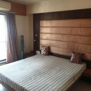 Bedroom in 3 BHK Apartment at Aquarius Tower, Khar West – for Rent