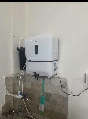Bathroom in 1 BHK Apartment at Viman Nagar – for Rent