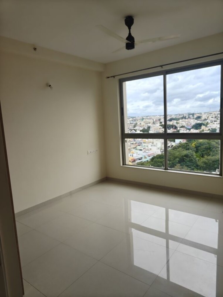 Room, hiranandani-glen-gate 2 Bedroom 1245 Sq.Ft. Apartment In Hebbal Bangalore 10723650