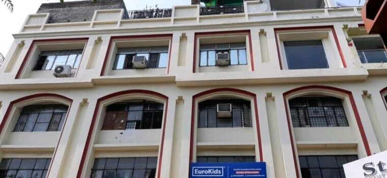 Exterior View, hazratganj Commercial Office Space 2431 Sq.Ft. In Hazratganj Lucknow 10723657