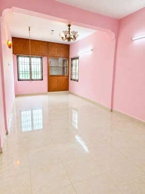 Room in 2 BHK Apartment at Gowrivakkam – for Sale