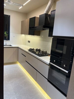 Kitchen in 3 BHK Builder Floor at South City 1 – for Rent