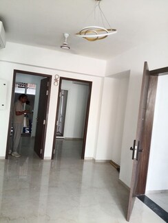 2 BHK +Builder Floor For Rent in Smart World Orchard