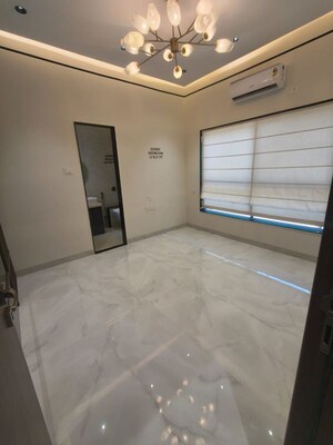 Room in 3 BHK Apartment at Iconic 5 Senses iLife, Nibm – for Sale