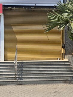 Retail Shop For Rent in Vascon Eco Tower