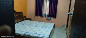 Bedroom in 3 BHK Penthouse at Pandey Complex, Nishat Ganj – for Rent