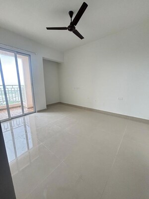 2 BHK Apartment For Rent in Puranik City Reserva, Ghodbunder Road