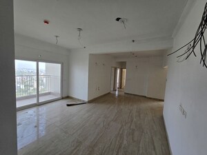 Room in 4 BHK Apartment at Trident Embassy Reso, Sector 1 Greater Noida – for Sale