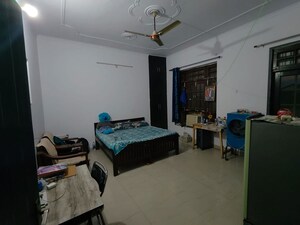 Living Room in 1.5 BHK Builder Floor at Paarth Aryavart Empire, Aliganj – for Rent