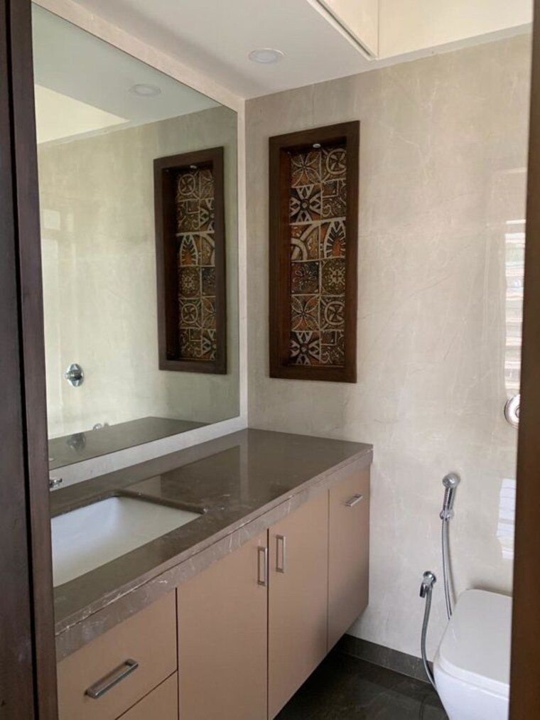 Attached Bathroom, bandra west 2 Bedroom 780 Sq.Ft. Apartment In Bandra West Mumbai 10723722