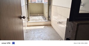 Furnished Amenities in 3 BHK Apartment at Thaltej – for Rent